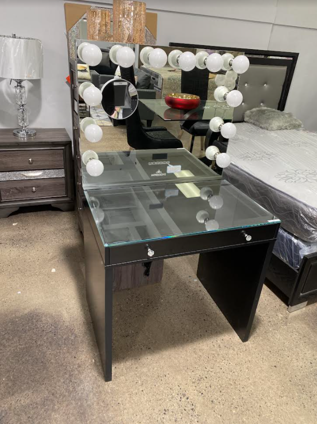 Vanity Paramus Liquidators